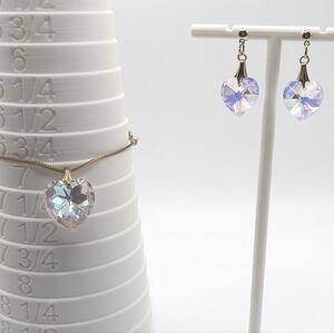 Beautiful Vintage Heart Crystal Jewelry Set